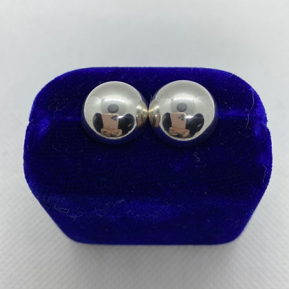 💛 925 Button Earrings